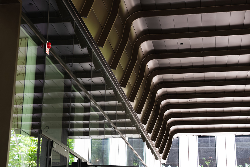 La Trobe St